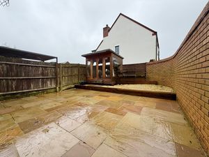 Photo 9- click for photo gallery